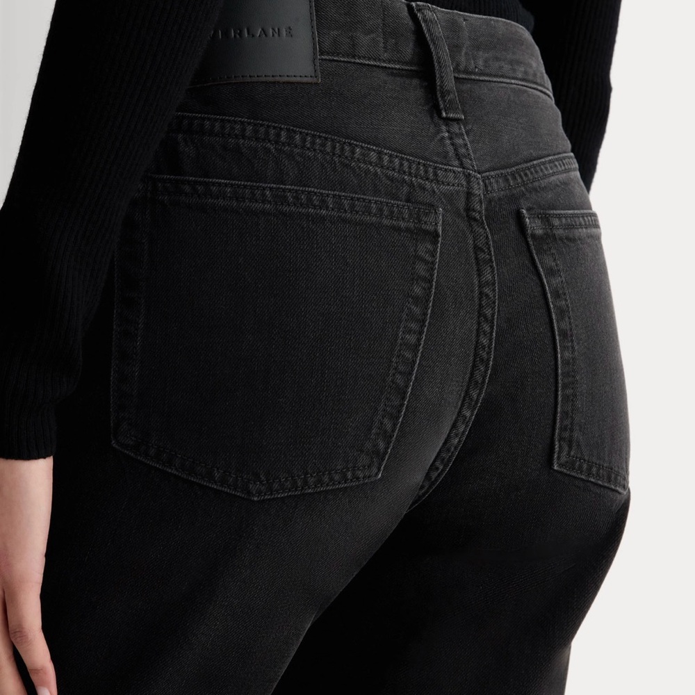 Everlane Women’s Super Soft Straight Jean